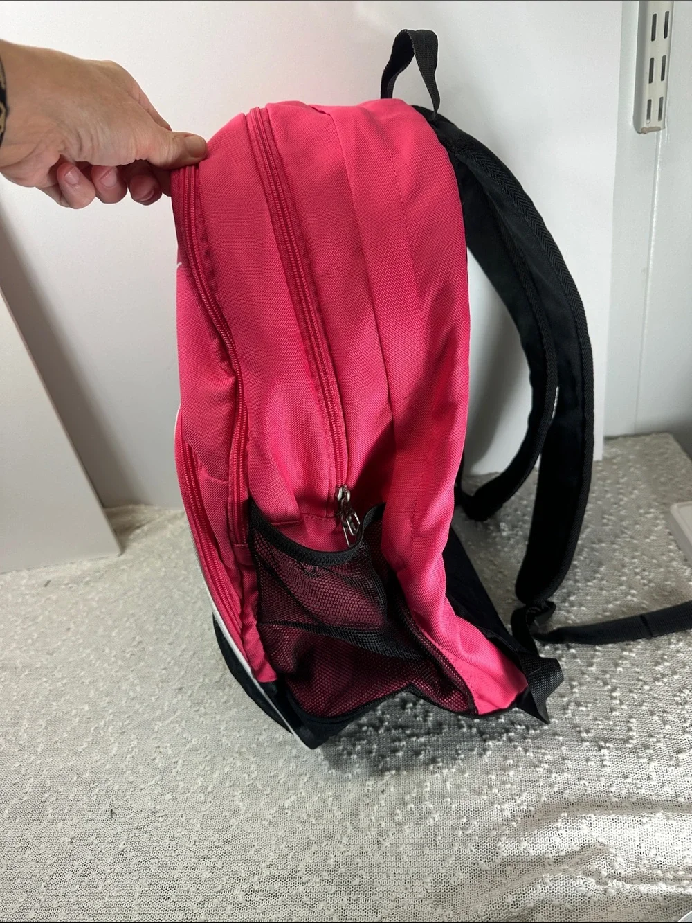 Nike Brasilia XL Backpack  Fushia And Black